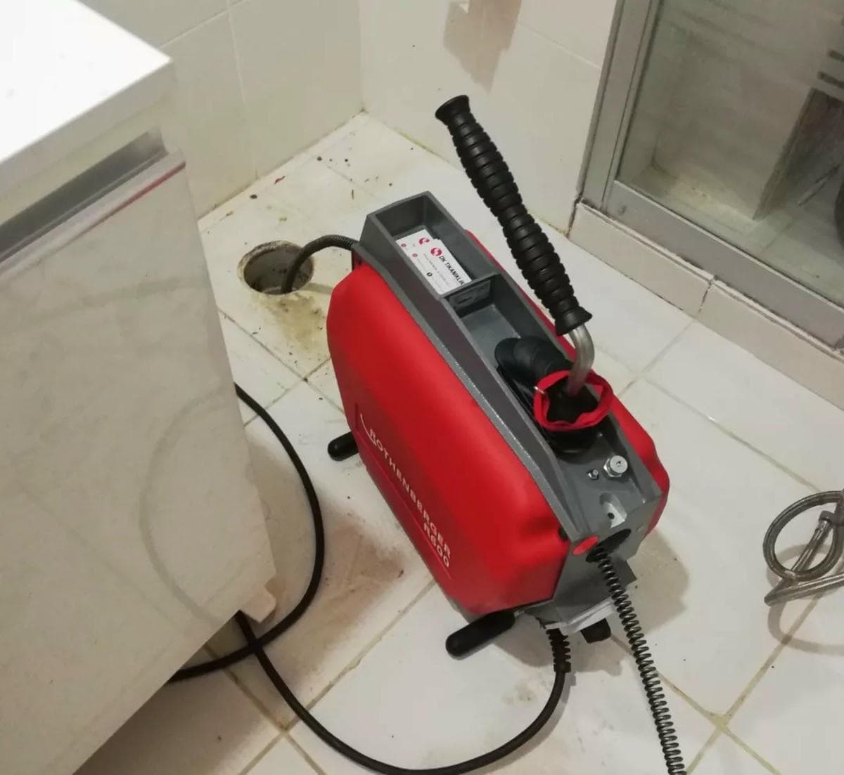 Banyo Gideri Neden Tikanir - tesisat hizmeti ve gider kontrolü